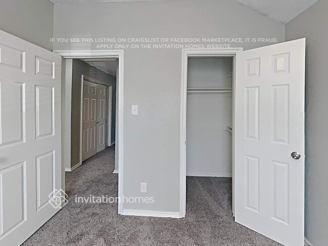 Building Photo - 1306 Deville Cir