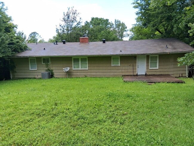 Building Photo - 3bed 2 bath in North East Jxn