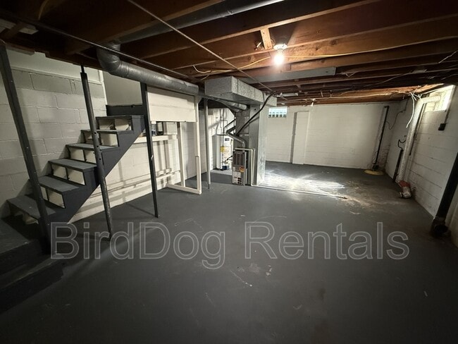 Building Photo - 5254 Karl Rd