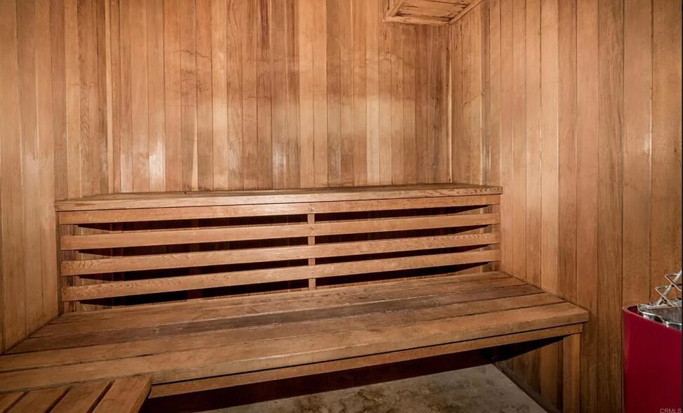 Building Photo - 1551 4th Ave