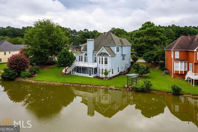 Building Photo - 225 Heritage Lake Dr