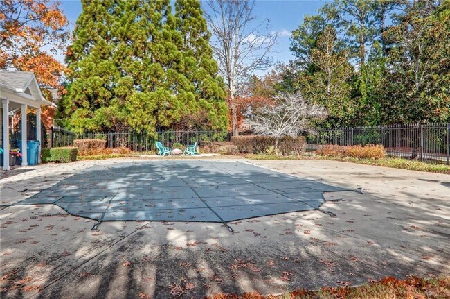 Building Photo - 9103 Windrush Ln