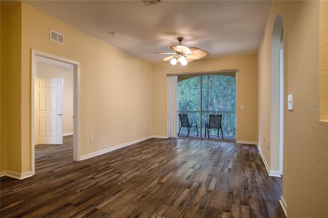 Building Photo - 6335 Contessa Dr