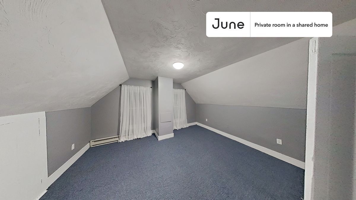 Building Photo - Room in Shared 4 bed/1.5 bath home