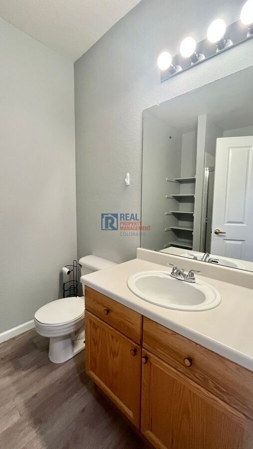 Building Photo - 9611 W Coco Cir