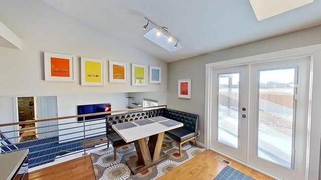 Building Photo - 11409 Jay St