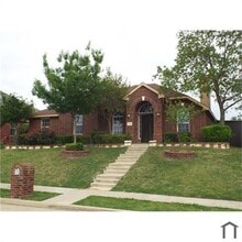 Building Photo - 2108 Hickory Ridge Dr
