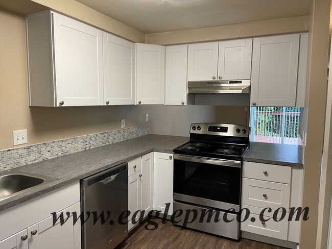 Building Photo - 12486 SE 60th Ct