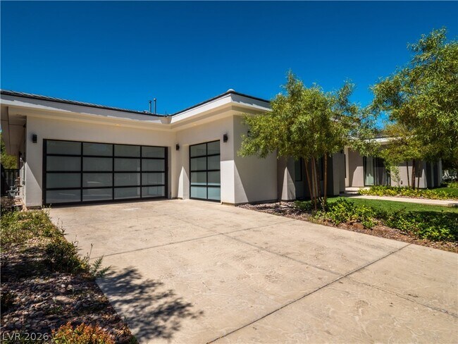 Building Photo - 7447 Yonie Ct