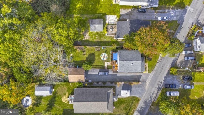 Building Photo - 6032 Melbourne Ave