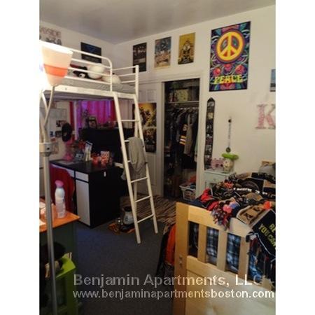 Building Photo - 30 S Huntington Ave