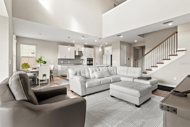 Building Photo - 9312 Tequila Sunrise Dr