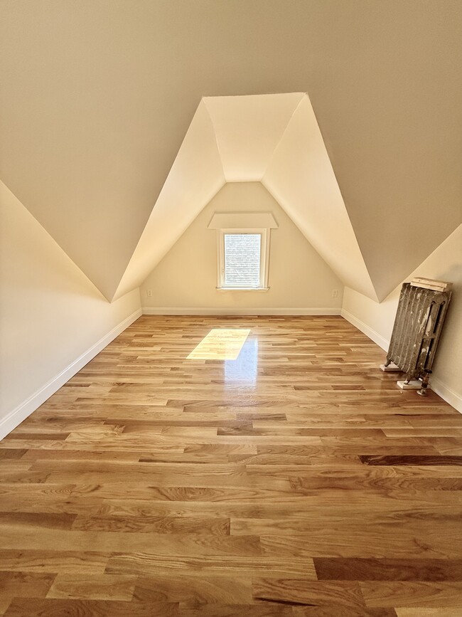 Building Photo - Chestnut Street Residences
