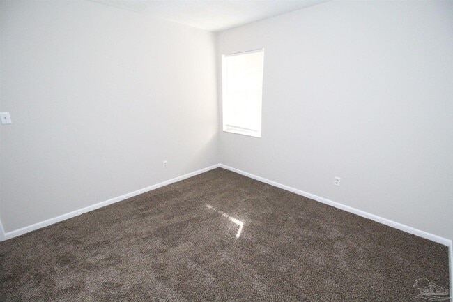 Building Photo - 1447 E Burgess Rd