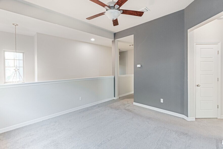 Building Photo - 2212 Dillon Pond Ln