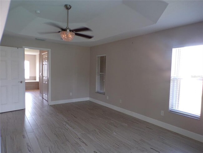 Building Photo - 4942 Ariton Rd