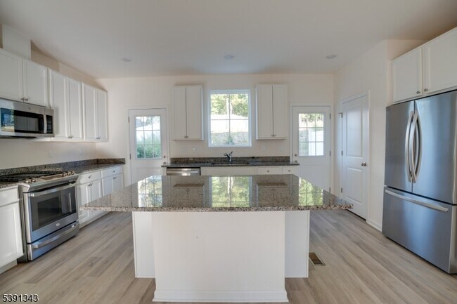 Building Photo - 1 Beirne Ln