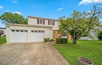 Building Photo - Discover Your Dream Home: Modern Comfort M...