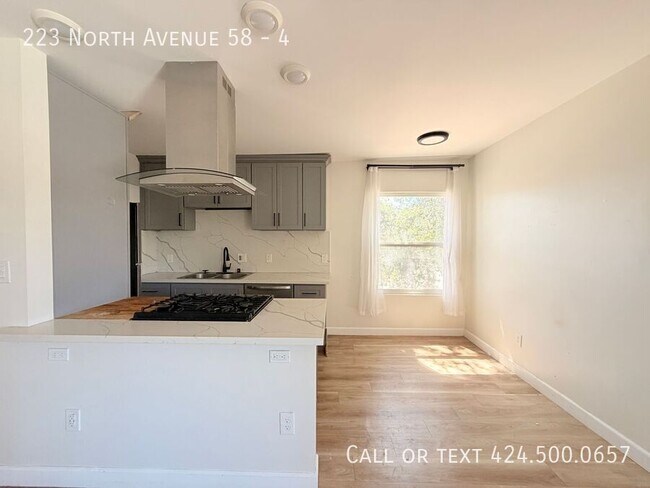 Building Photo - 223 North Avenue 58-4