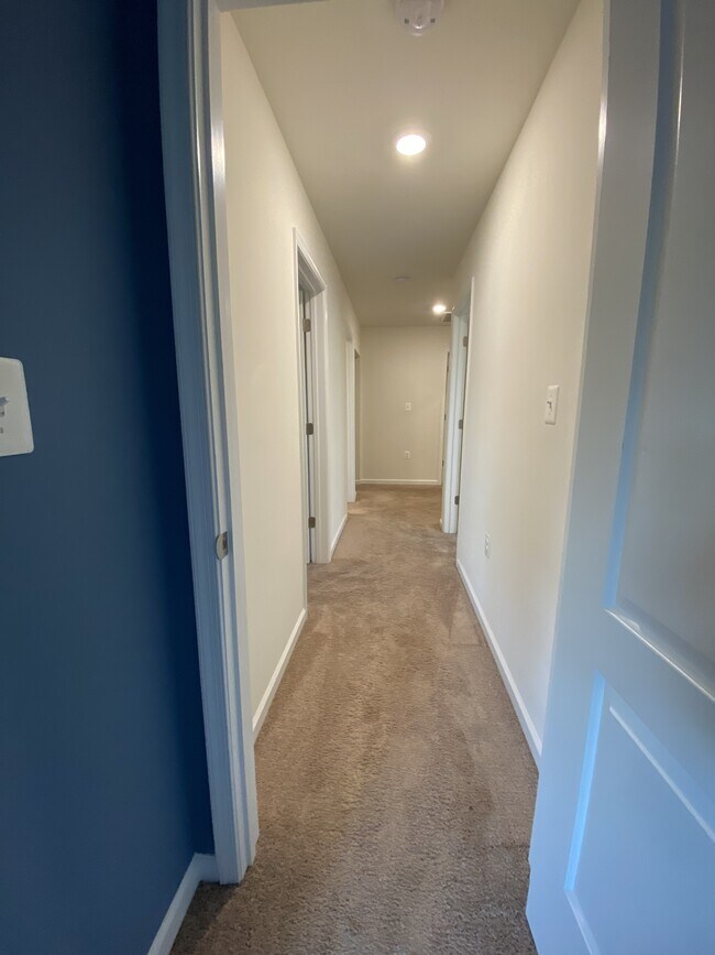 Building Photo - 697 Rivanna Run