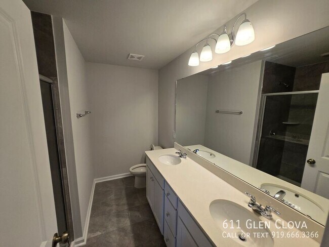 Building Photo - 611 Glen Clova Dr
