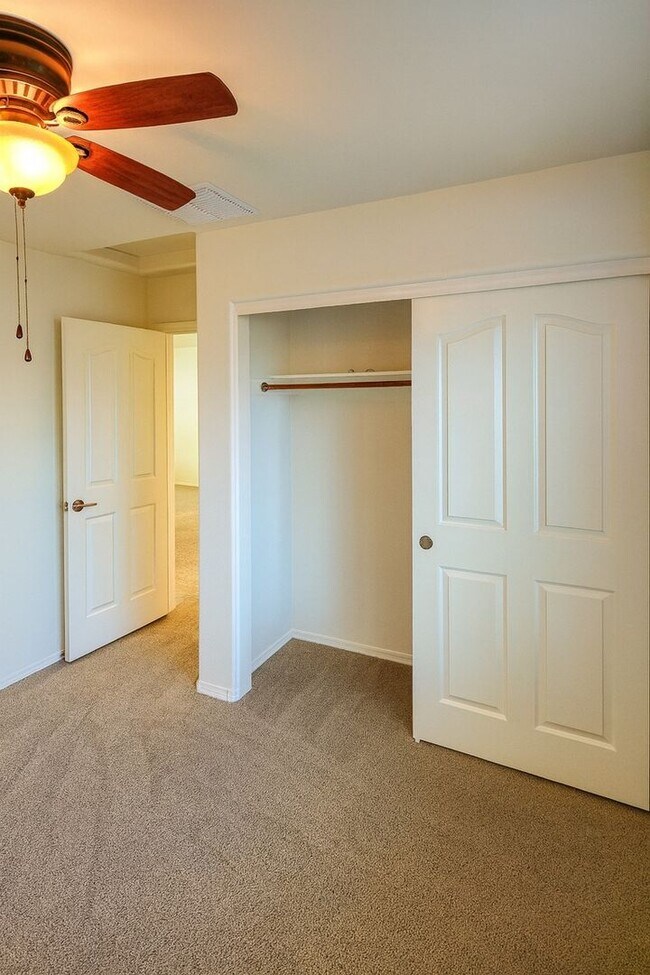 Building Photo - Charming 3BR House in Buckeye