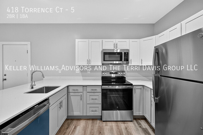 Building Photo - 418 Torrence Ct