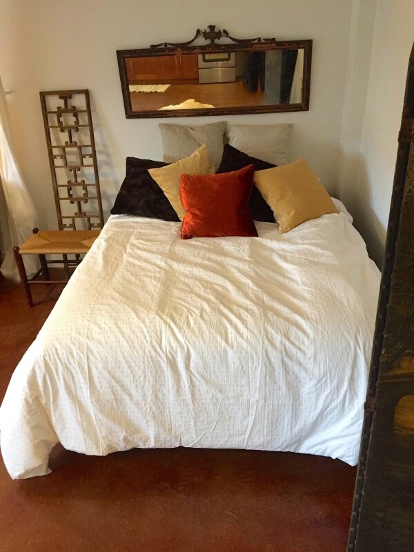 Building Photo - 333 2nd St SE