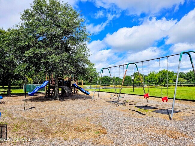 Building Photo - 535 Wooded Crossing Cir
