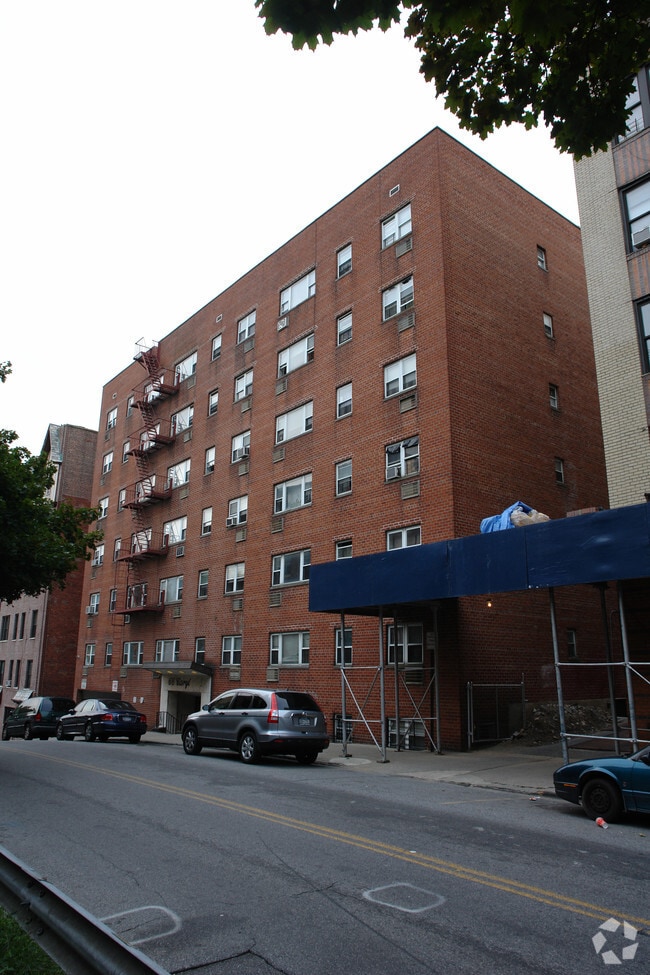 Building Photo - Parkcrest West