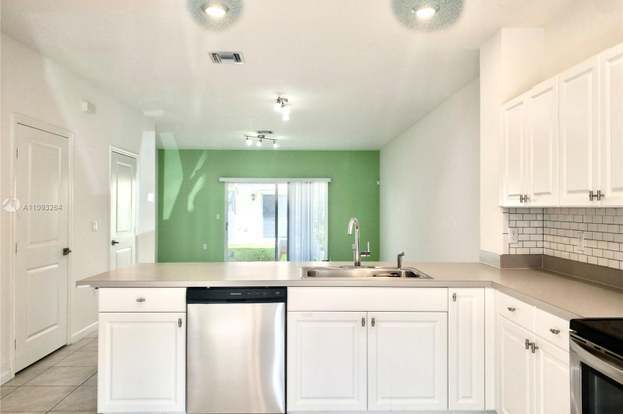 Building Photo - 2821 NW 180th St