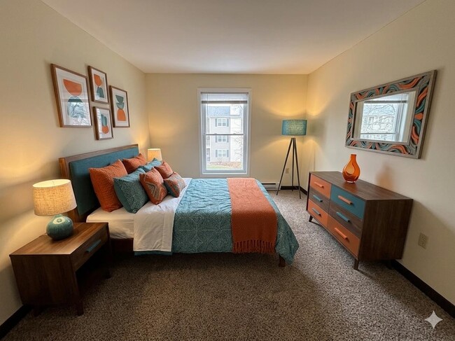 Building Photo - 131 Eastern Ave