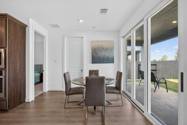 Building Photo - 7410 Wildrye Mdw Ln