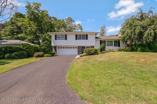 Primary Photo - 107 Carteret Dr