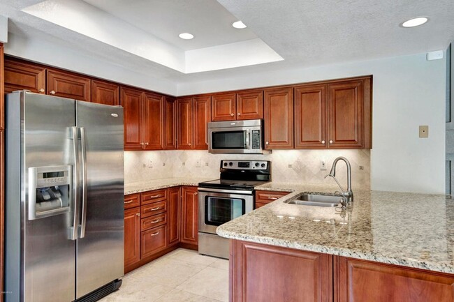 Building Photo - Scottsdale Ranch Luxury  Rental. 3 bed, 2 ...