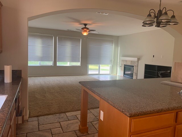 Building Photo - 84126 Canzone Dr