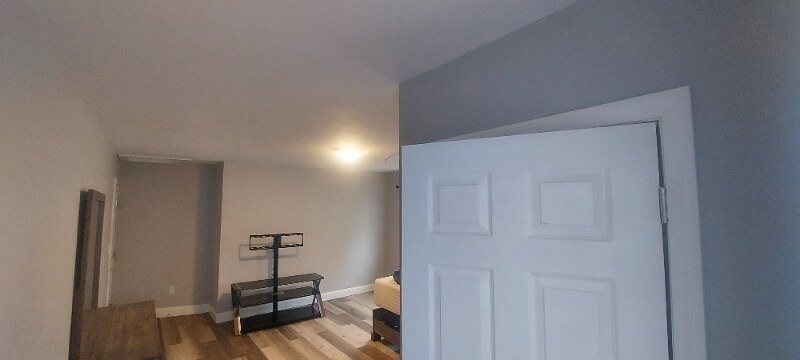 Building Photo - 14 Emerson Ave