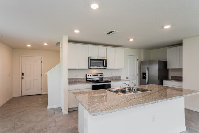 Building Photo - 2921 Great Abaco Wy