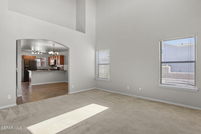 Building Photo - 2300 Glitter St