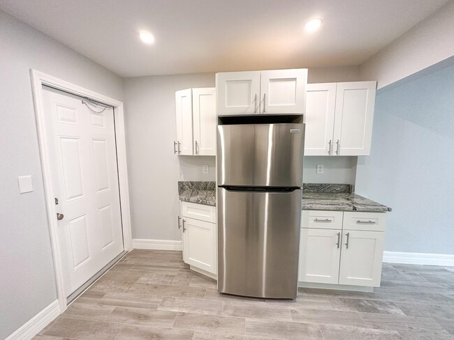 Building Photo - 1319 Douglass Ave