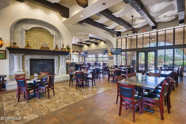 Building Photo - 13516 W Nogales Dr