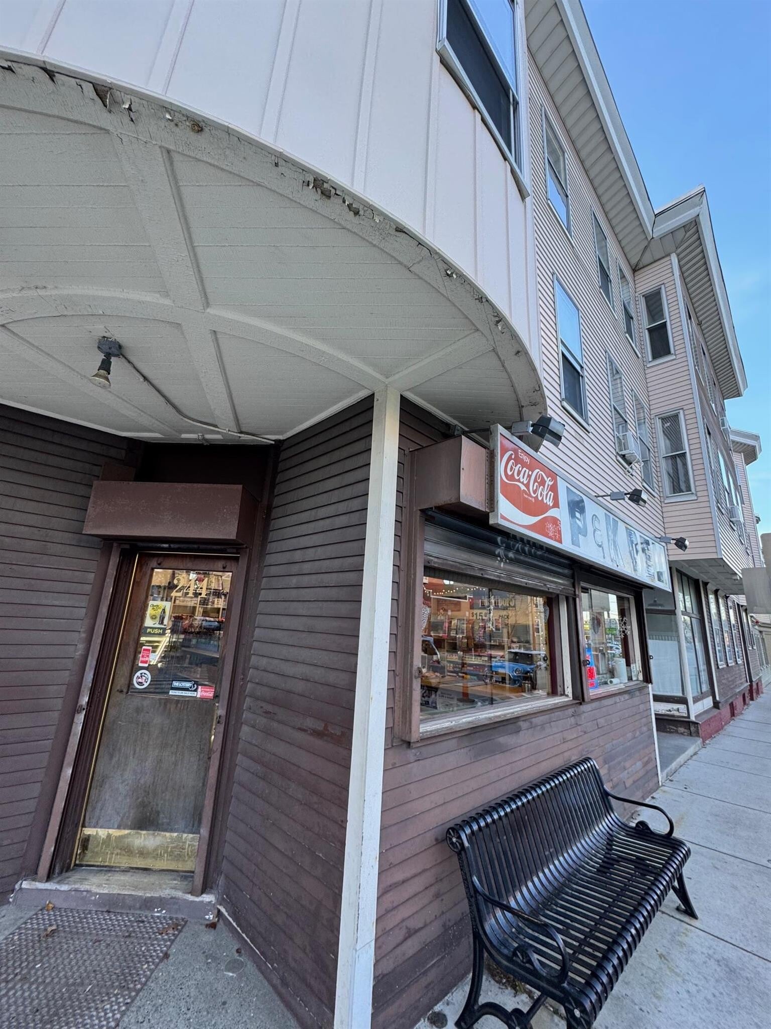 Building Photo - 250 Beacon St