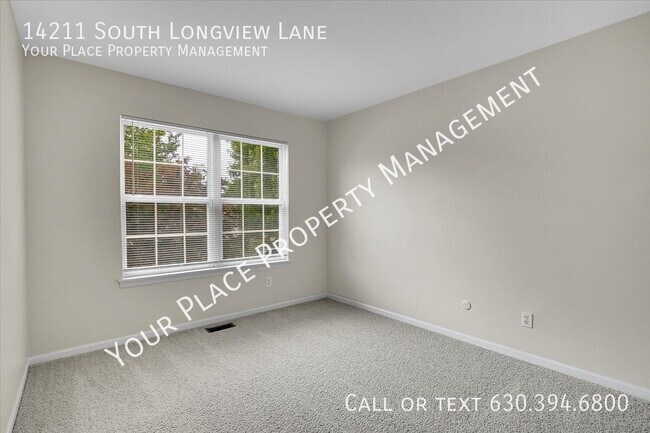 Building Photo - 14211 S Longview Ln