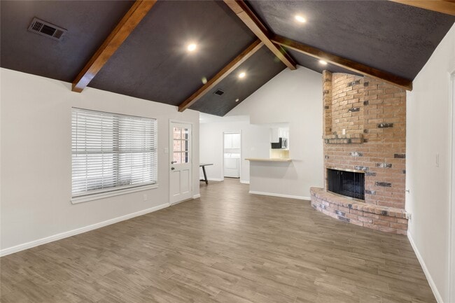 Building Photo - 731 Rustyleaf Ln