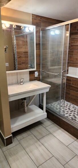 Building Photo - 5857 J B Hines Rd