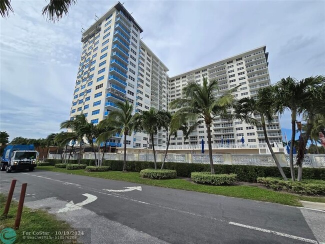 Building Photo - 111 N Pompano Beach Blvd