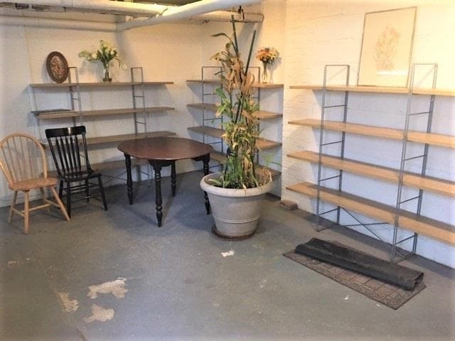 Building Photo - 965 Avenue C