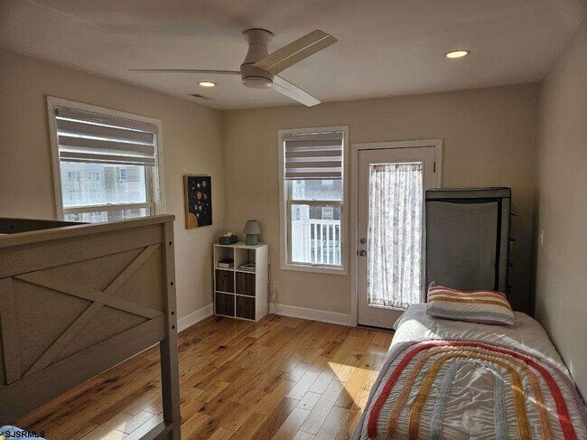 Building Photo - 27 S Little Rock Ave