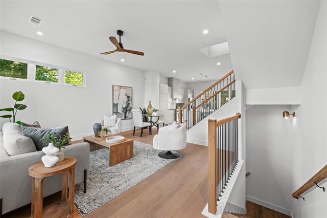 Building Photo - 1514 Holly Ave