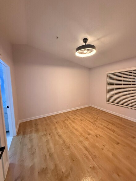 Building Photo - 4650 St Croix Ln